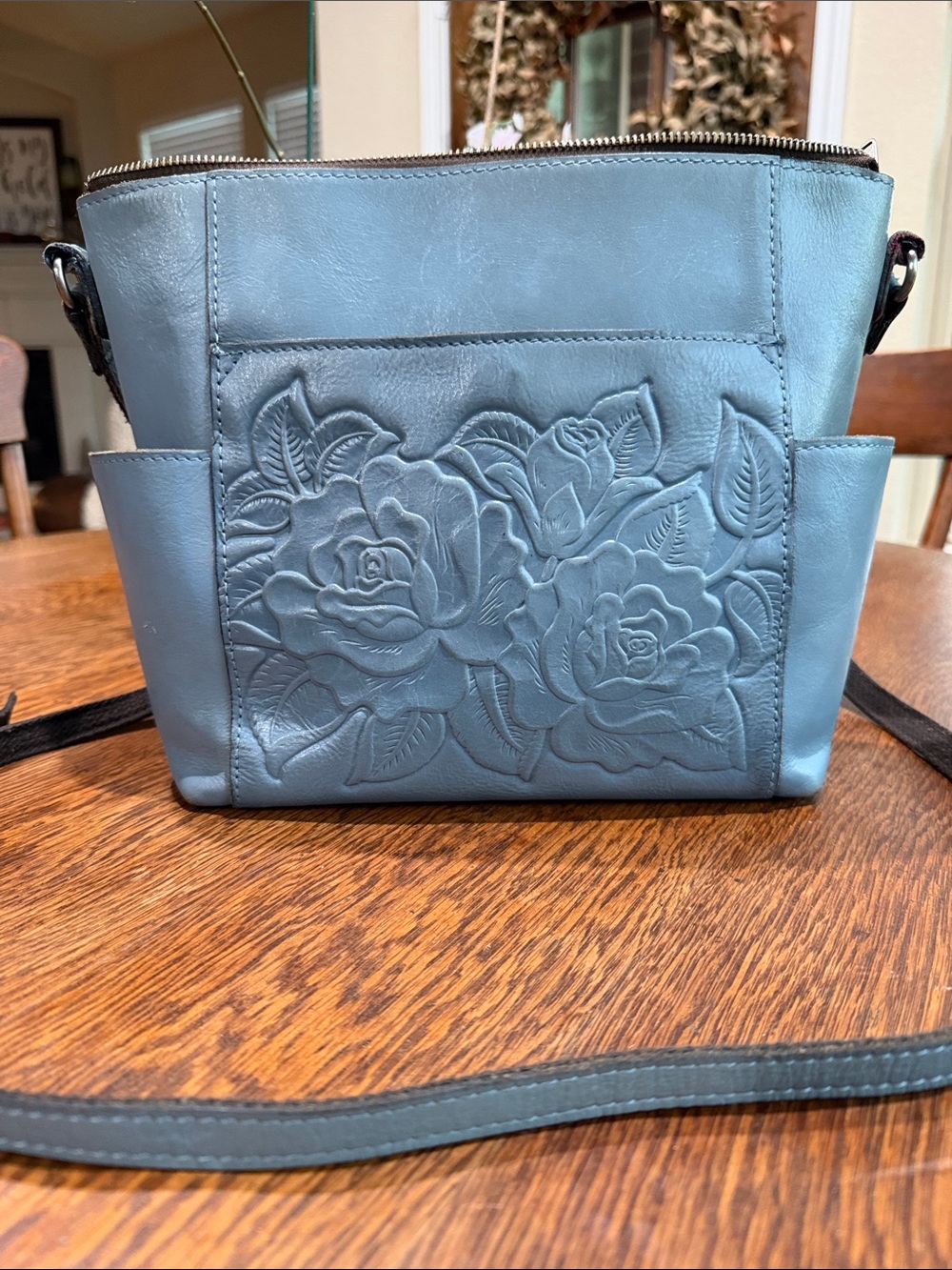 Beautiful Patricia Nash Aveley Crossbody Bag in Safflower/Slate Blue.